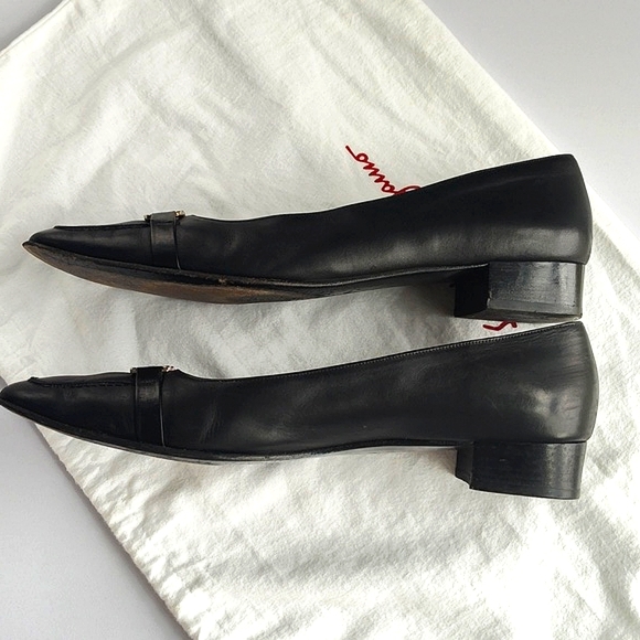 Vintage Salvatore Ferragamo Black Leather Pumps and Cloth Bag, Sz 10.5 Narrow - Picture 9 of 15